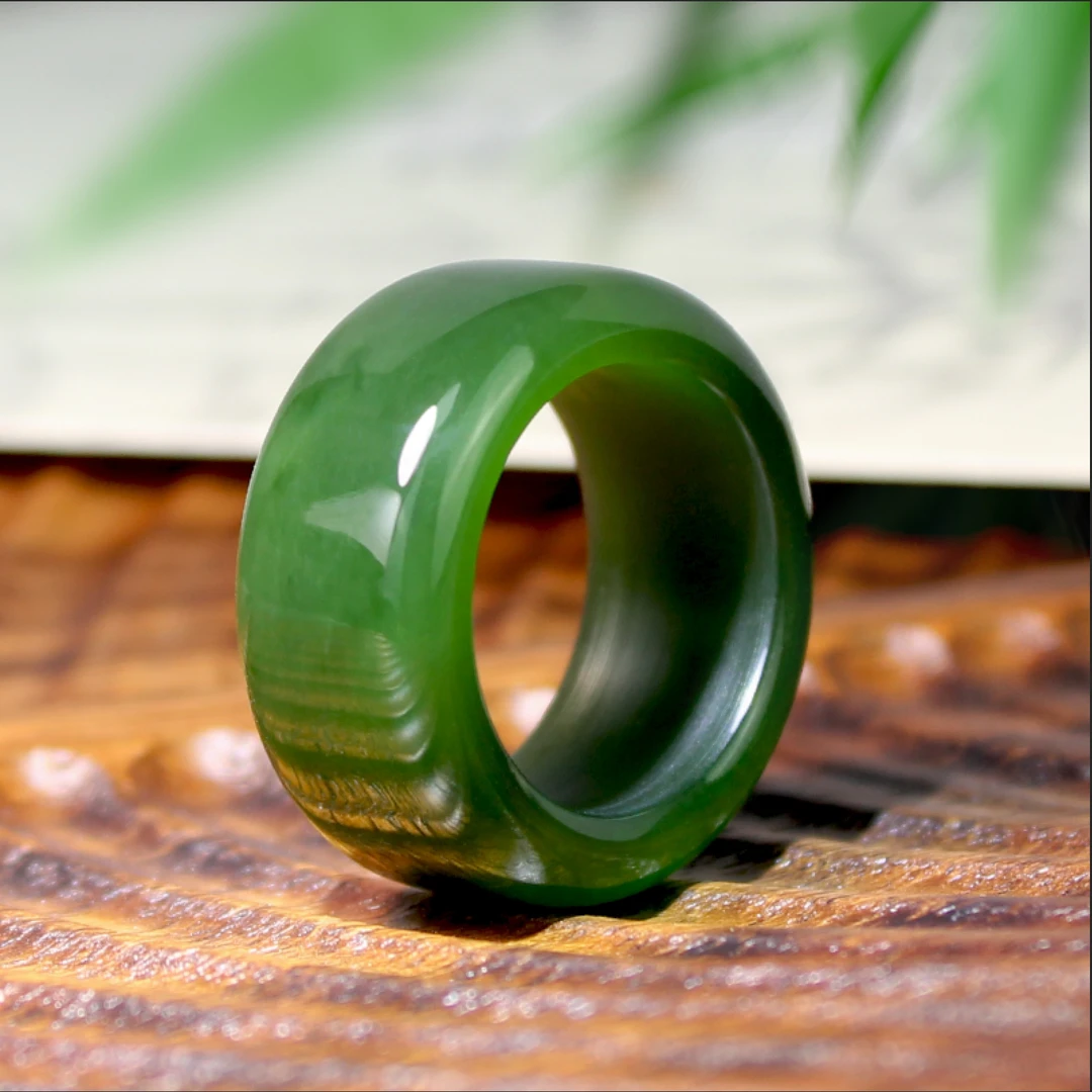 怀珠韫玉天然和田玉碧玉扳指俄料红皮宽版菠菜绿色圆轮胎拍一发一