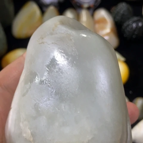 未镶嵌和田玉（糖玉）车挂