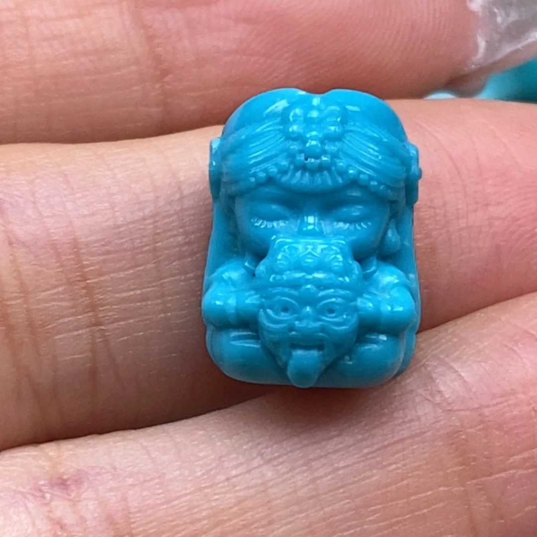 绿松石颈饰未镶嵌