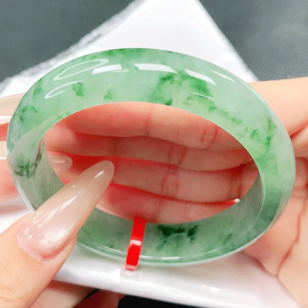 翡翠未镶嵌手镯56