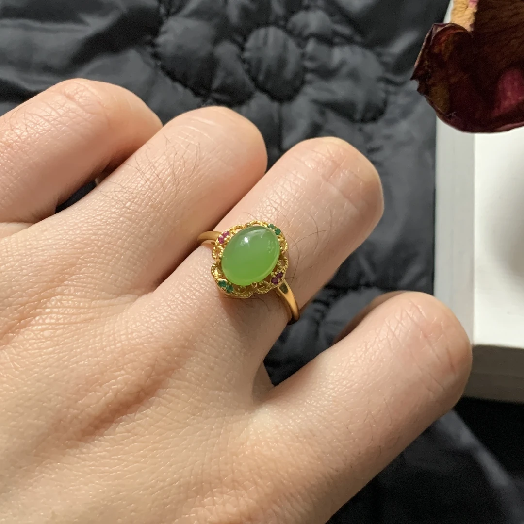 天然和田玉碧玉苹果绿戒指S925银优雅精致