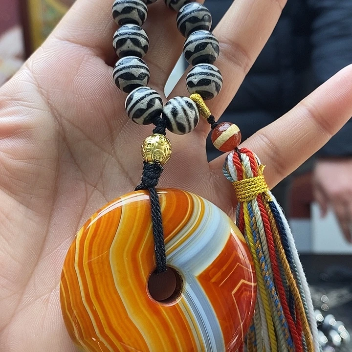 玛瑙/玉髓合金颈饰