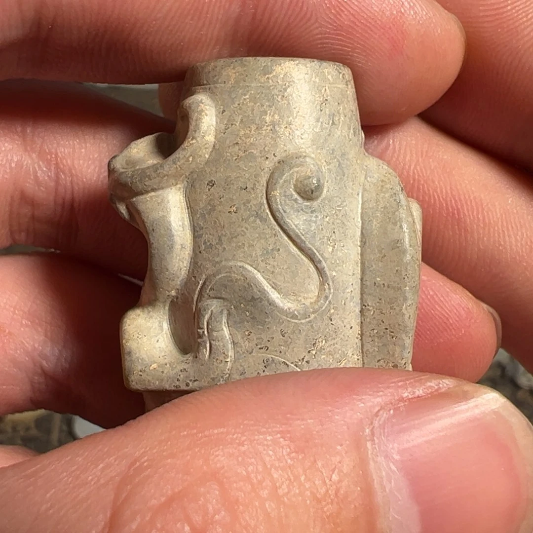 和田玉如图未镶嵌愚*