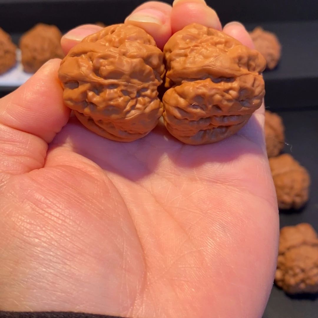 文玩核桃把件蛤蟆头