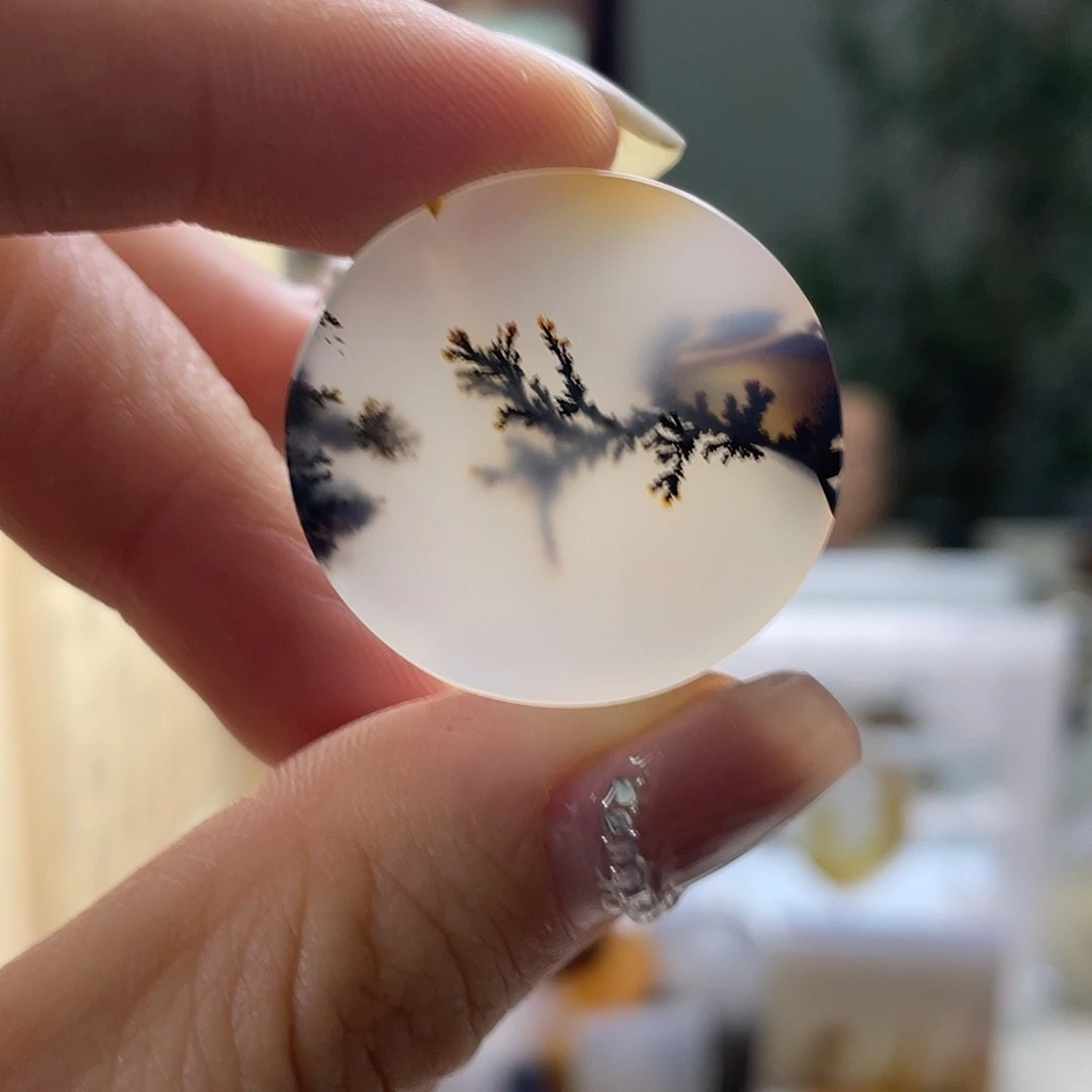 潘***鸣未镶嵌玛瑙/玉髓珠宝奇石