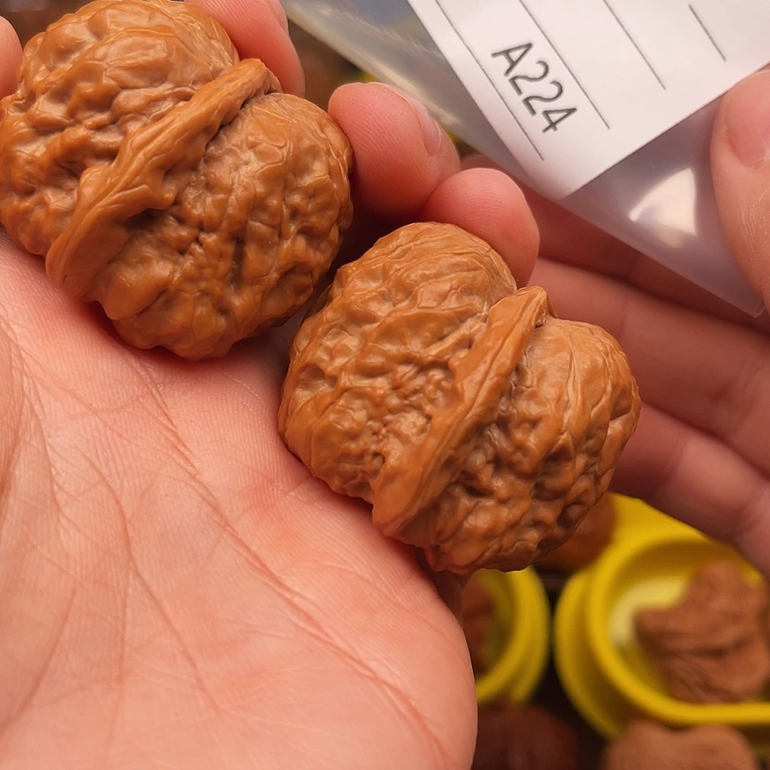 浮***偶文玩核桃吊坠蛙蛙