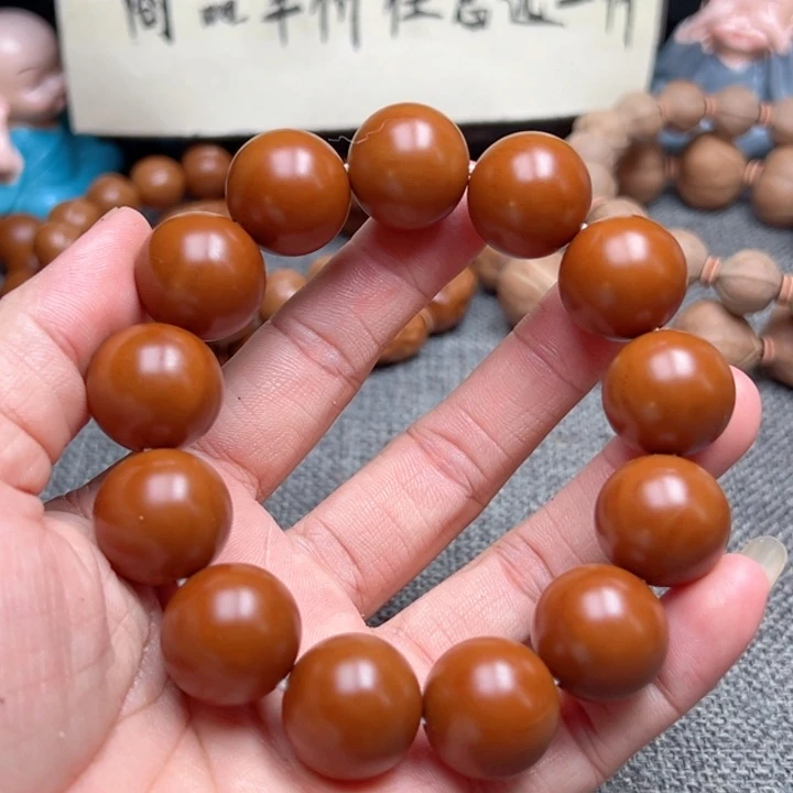 草***蚁手串橄榄核1.77全品超小孔