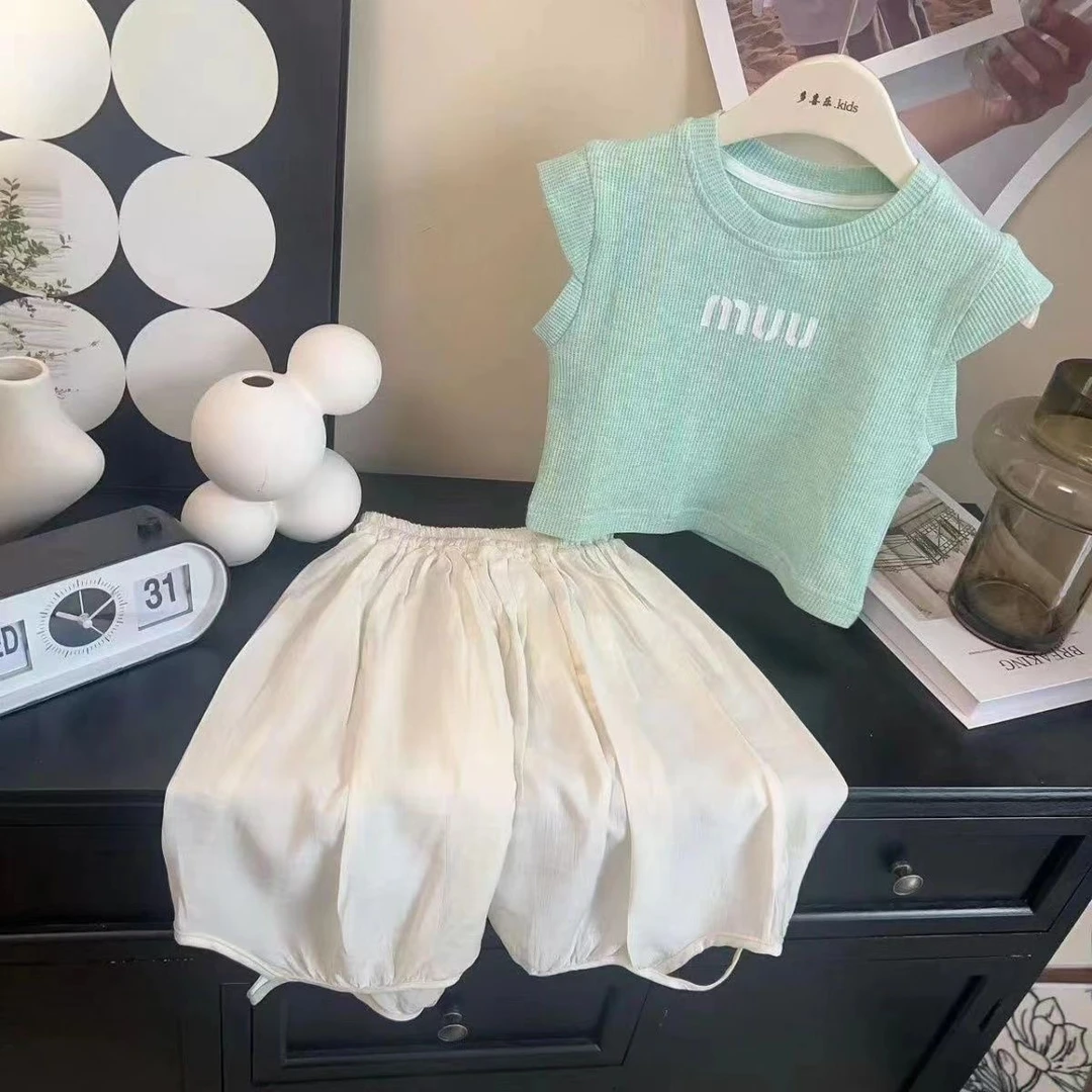 夏季女童套装宝宝洋气个性潮韩版清新字母T恤蛋糕短裙休闲裤