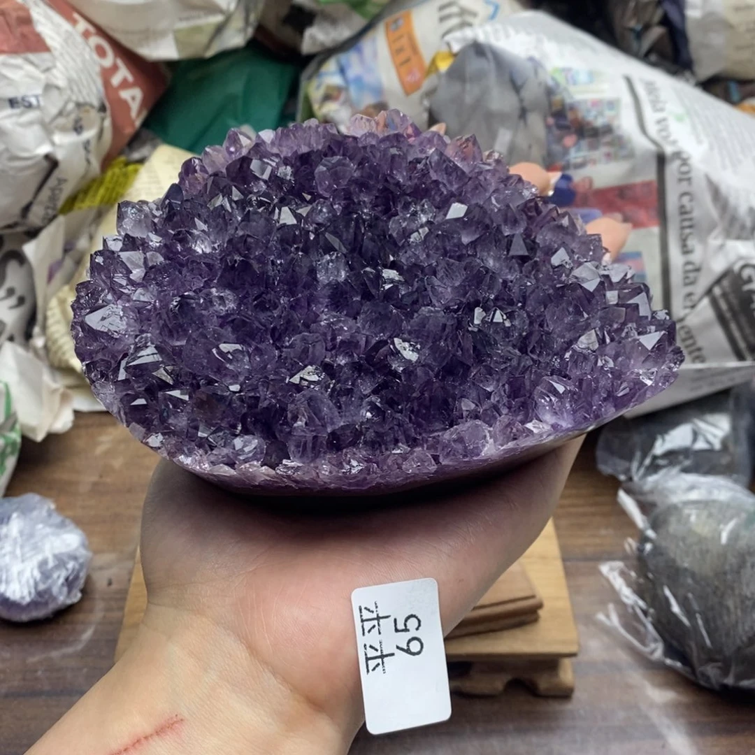 乌拉圭未镶嵌紫晶