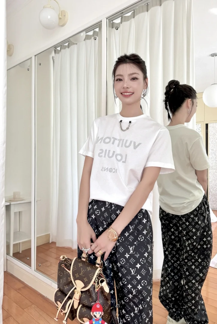 99新 LouisVuitton/路易威登  yy二七零 棉 链条印花短袖 xs码