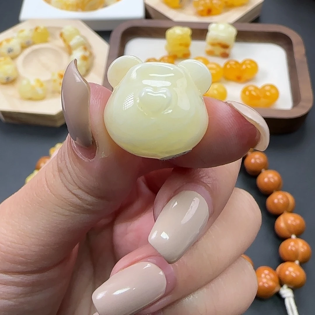 琥珀未镶嵌珠宝奇石天然蜜蜡