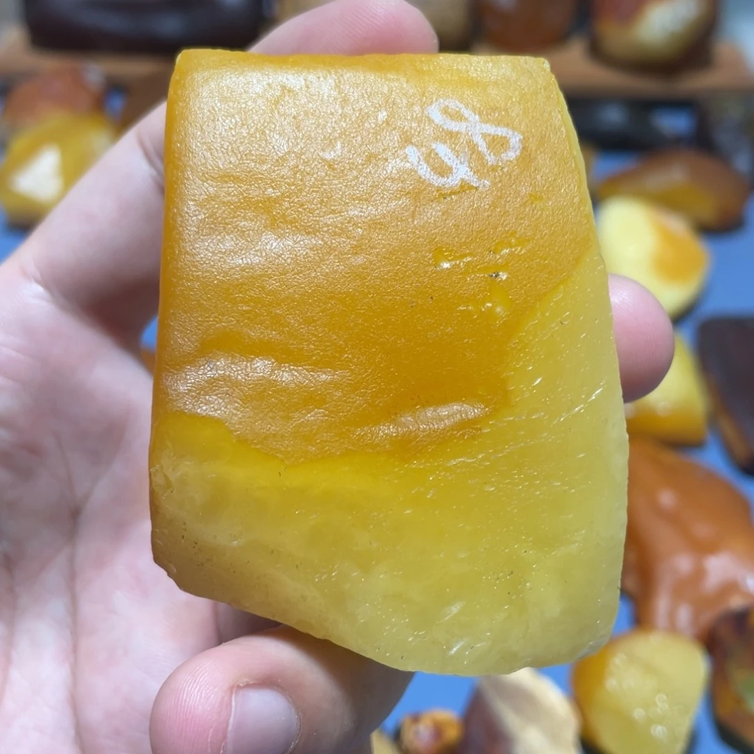 未镶嵌定制蜜蜡461牌子，子冈牌