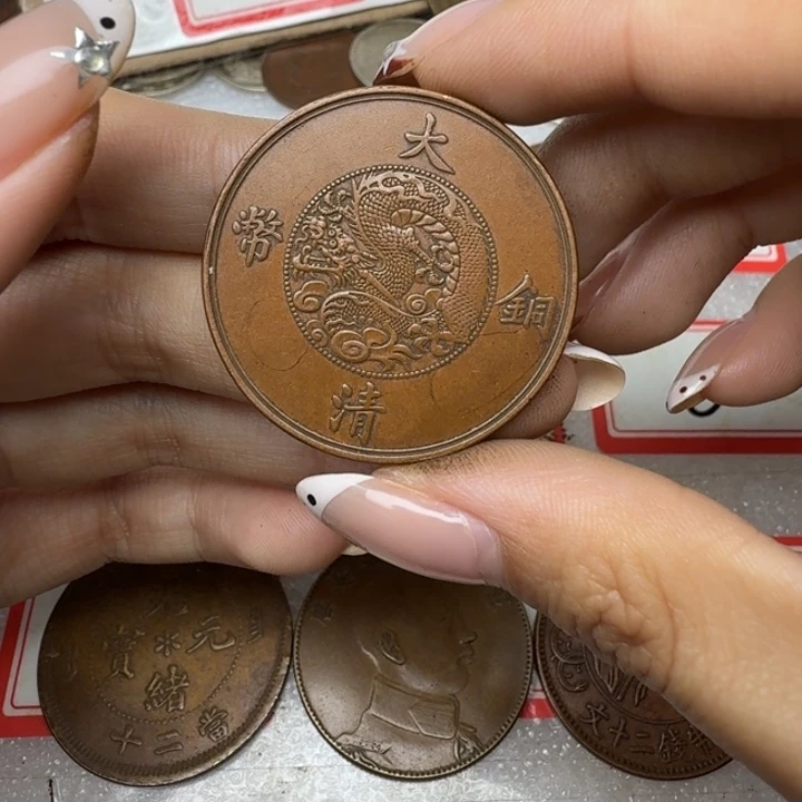 帝***一上1个铜币工艺品摆件