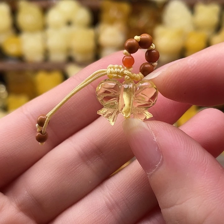 未镶嵌琥珀珠宝奇石