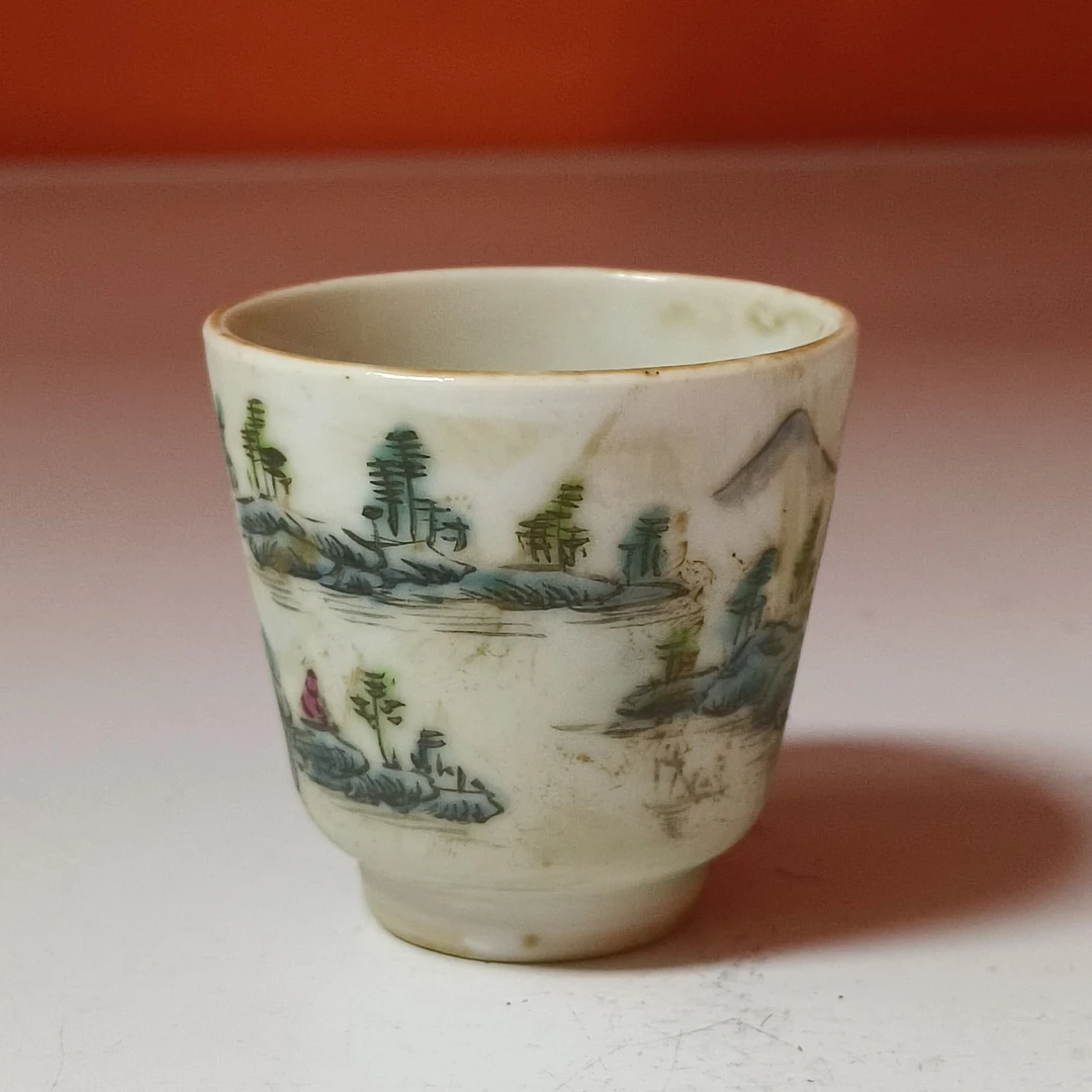 3276清晚期 粉彩山水人物故事图一口杯