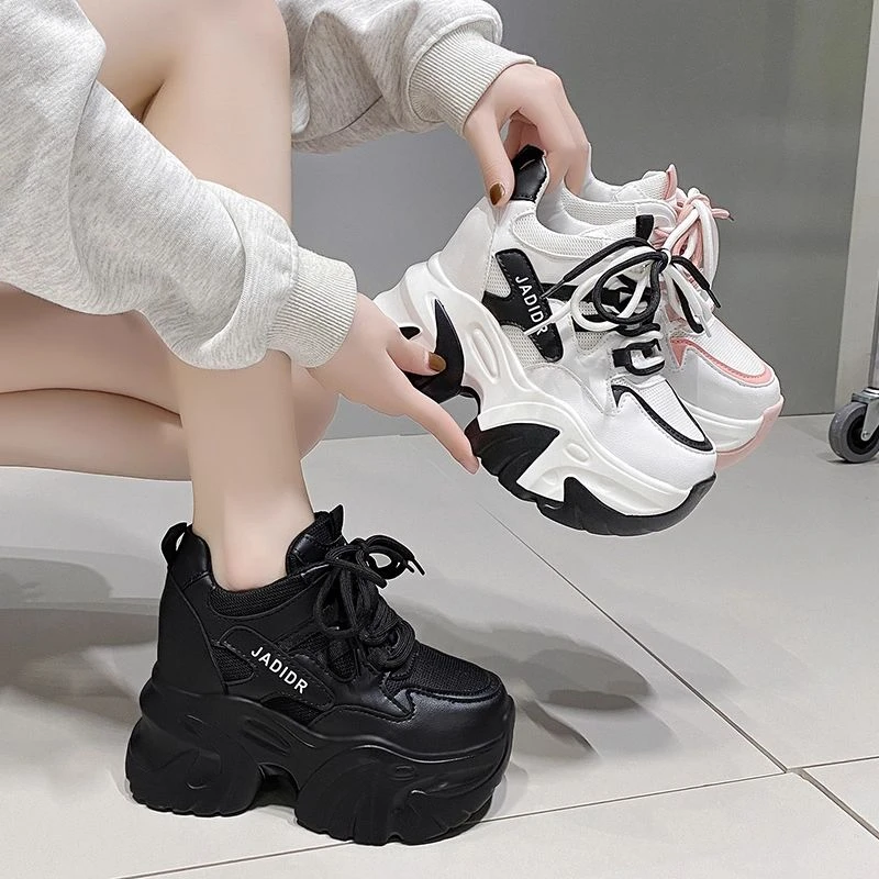 新百伦【专柜撤柜】2025爆款老爹鞋小个子厚底10内增高松糕小白鞋休