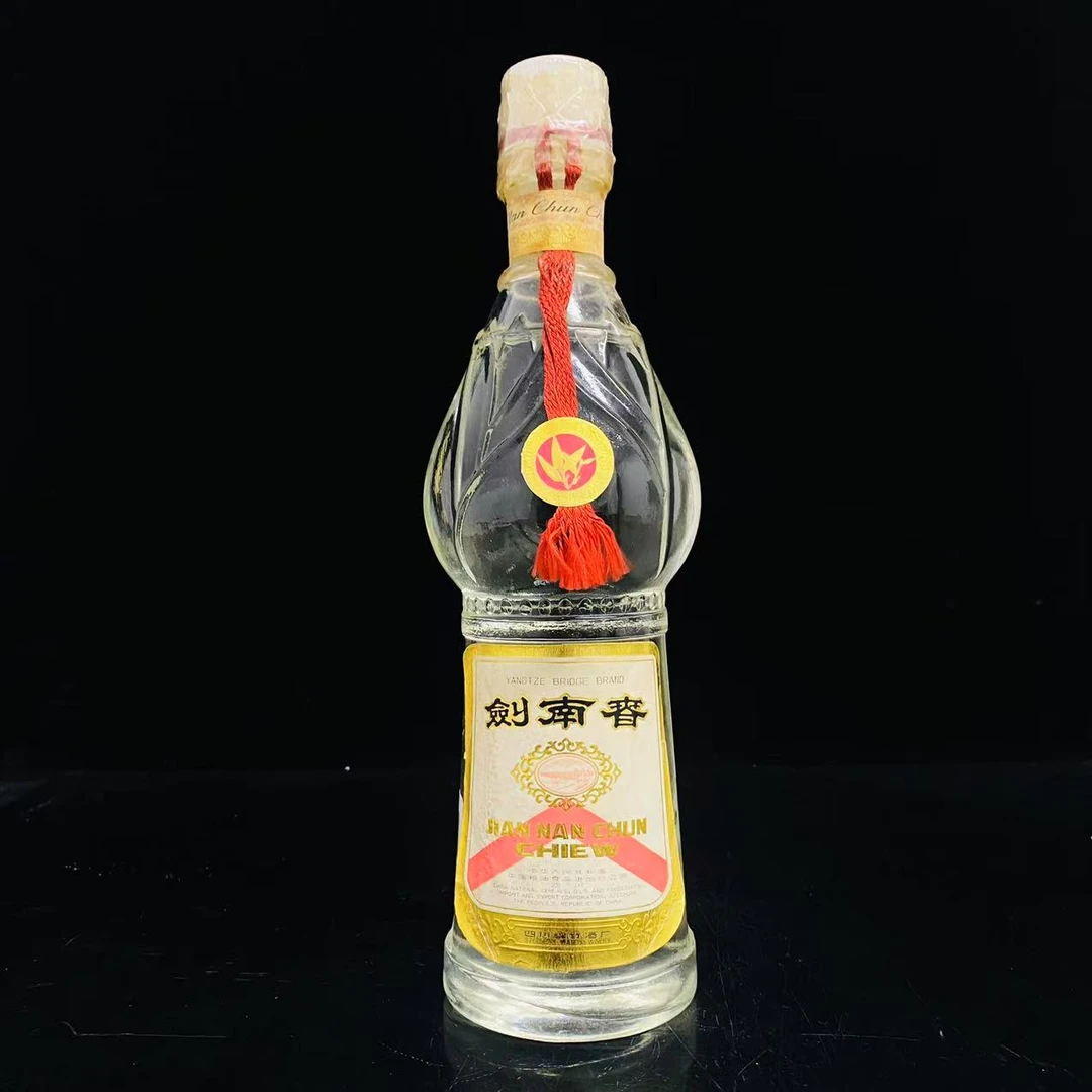 长江大桥剑南春 70年代 60度 500ml y99930