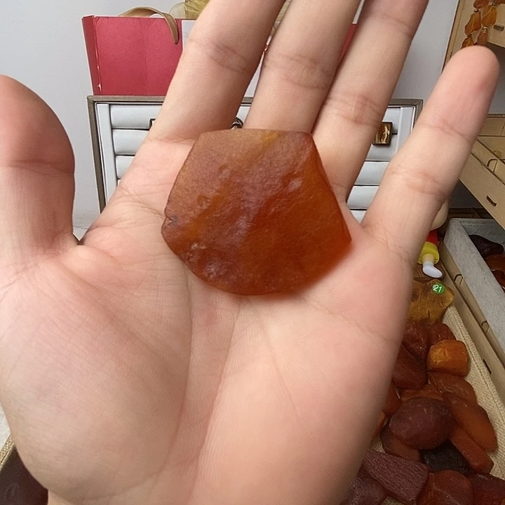 裸石琥珀未镶嵌蜜蜡