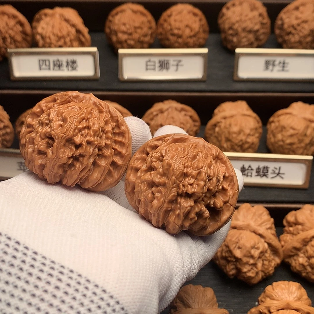 文玩核桃吊坠80号山地楼46