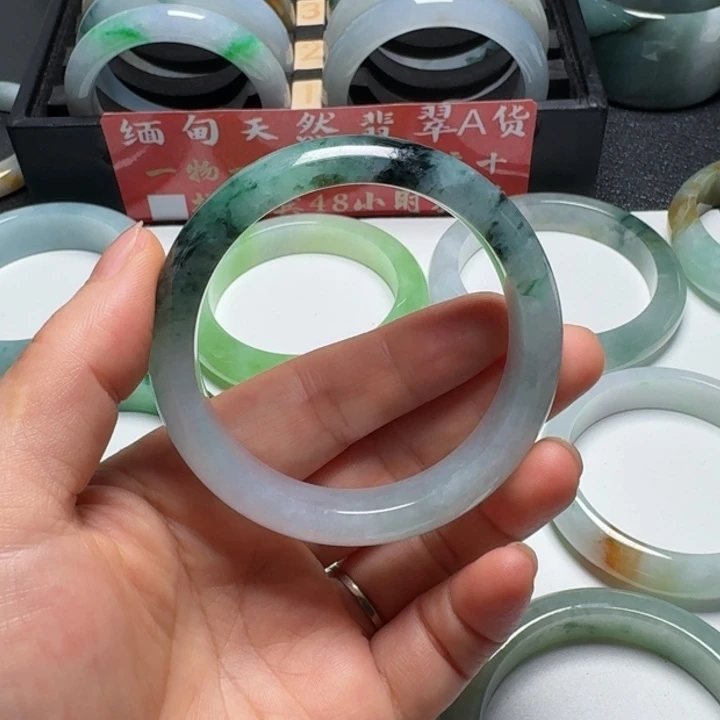 翡翠手镯未镶嵌缅甸天然翡翠手镯A货53.3正圈微瑕