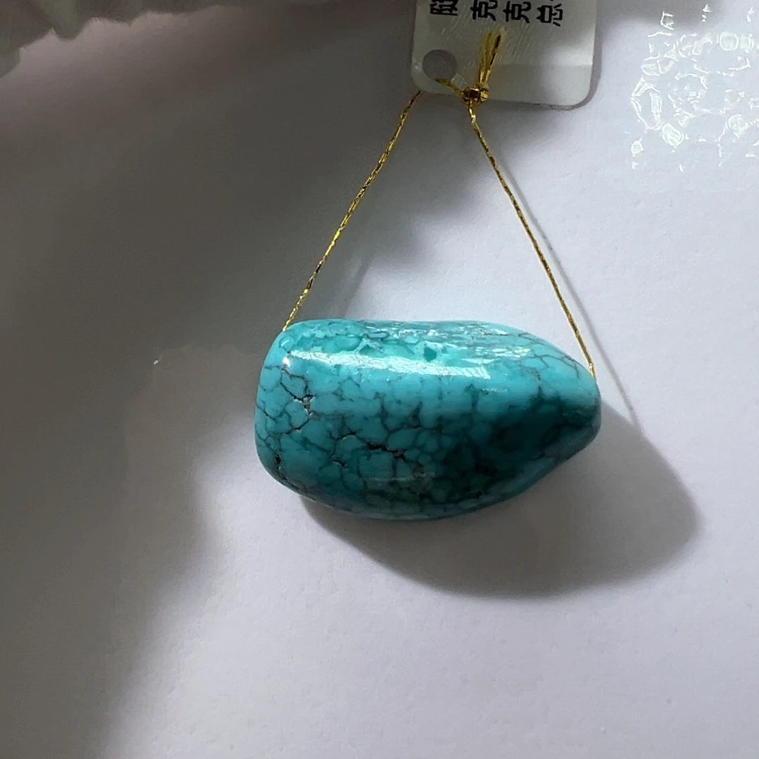绿松石未镶嵌挂件