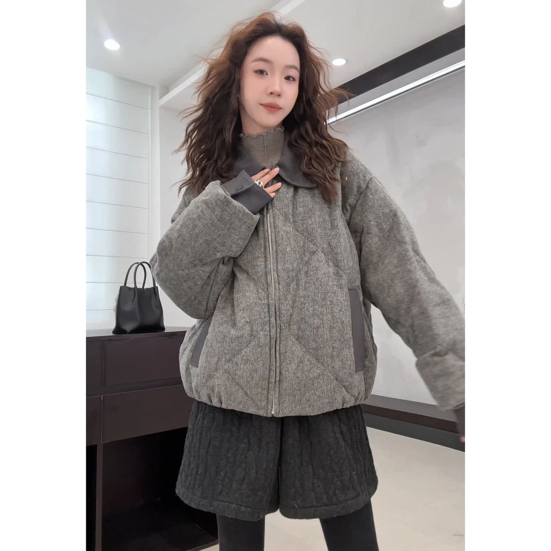 小静静一会【翻领高级灰羽绒服】2025秋冬新款撞色外套 2511C7501