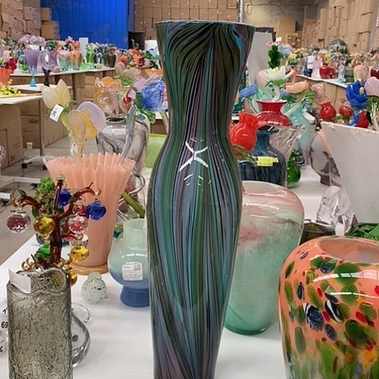 琉璃花瓶高59厘米口径10厘米