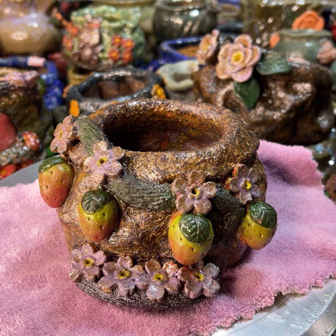 红陶粗砂陶手工花盆