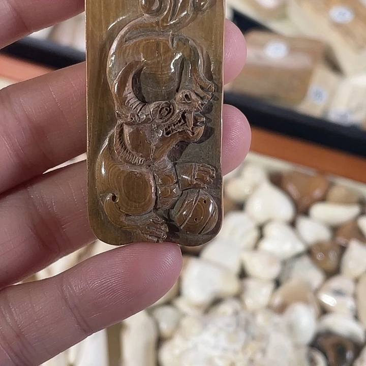 泥塑不打孔联系客服