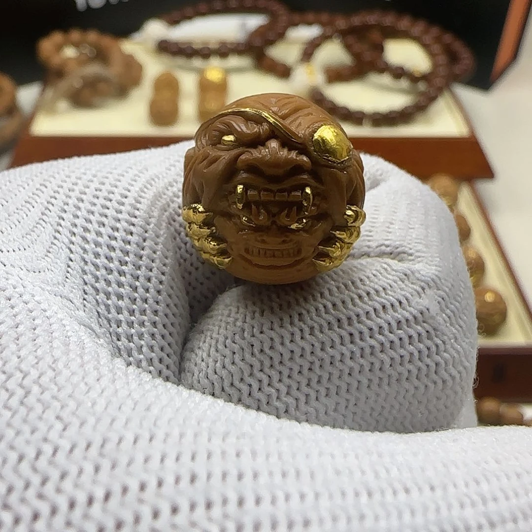 猴头核桃吊坠十****一海盗僧镶嵌24k