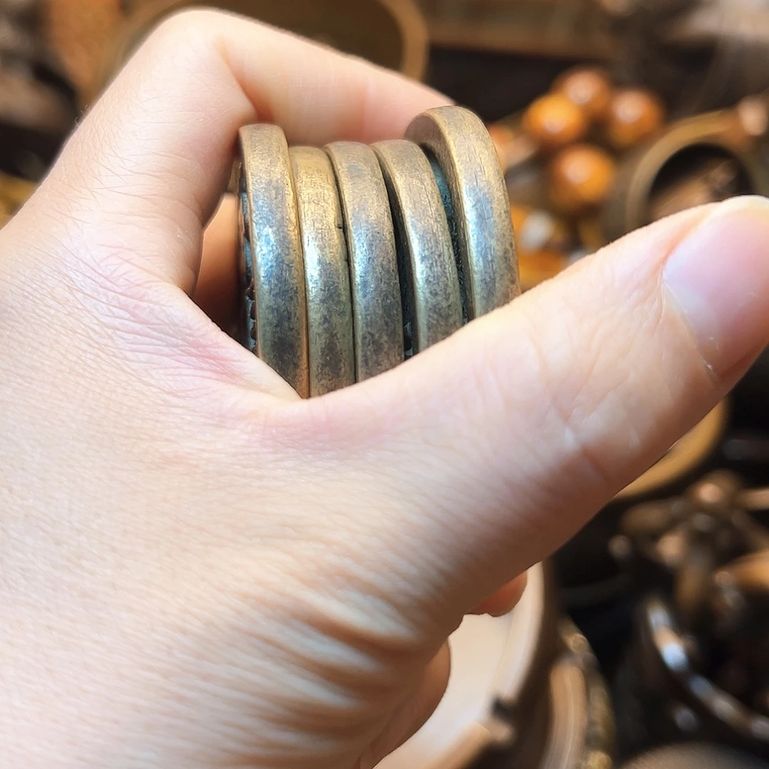 精美铜器工艺品等