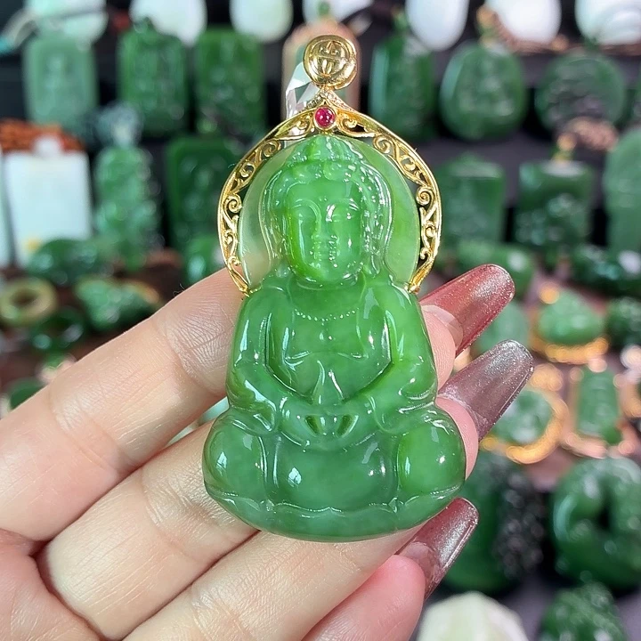 和田玉18K金镶嵌挂件