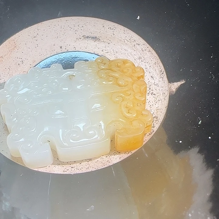 用***1瓷片富甲一方、富甲一方