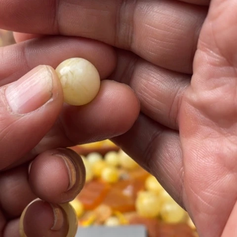 手链琥珀未镶嵌吊坠