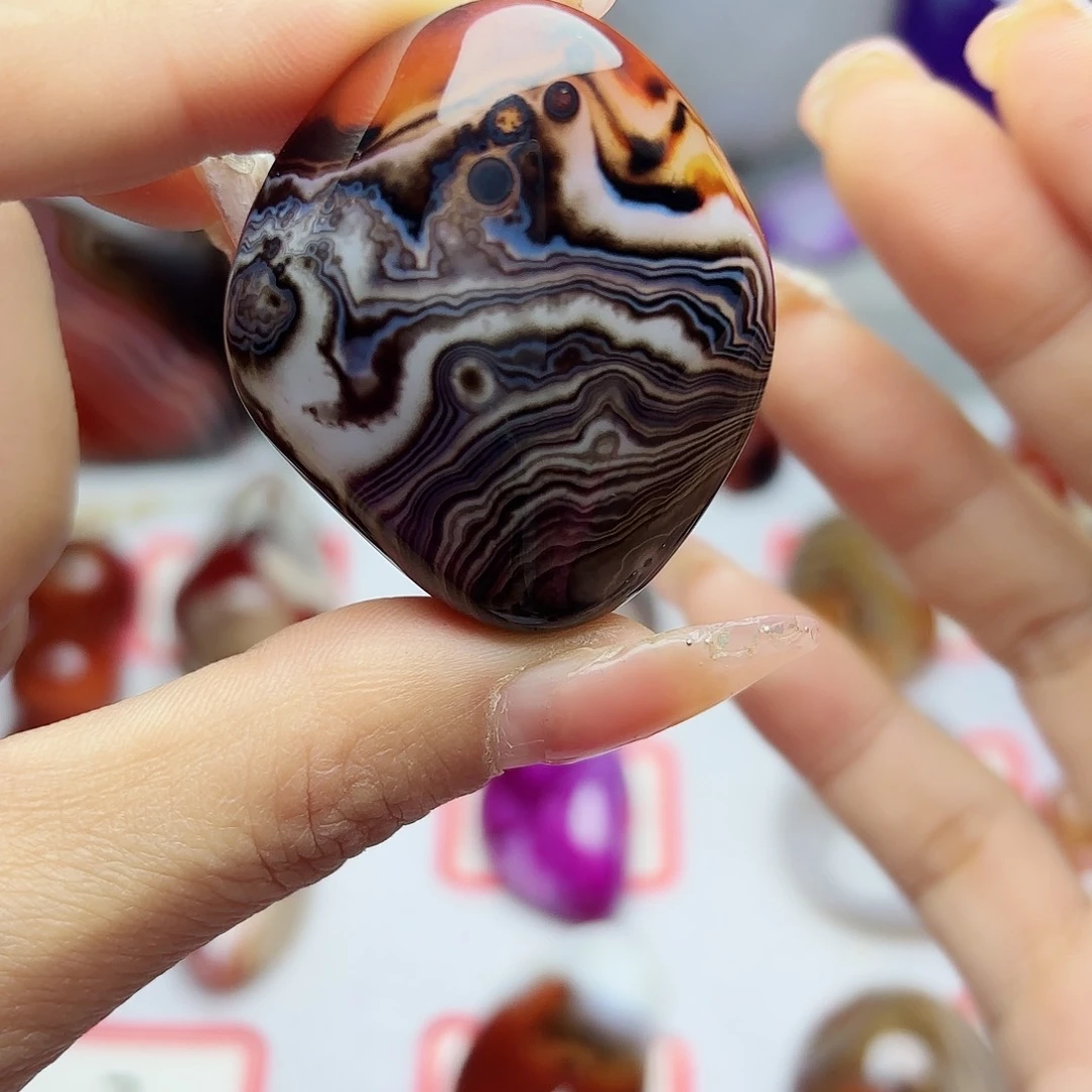 玛瑙/玉髓珠宝奇石未镶嵌