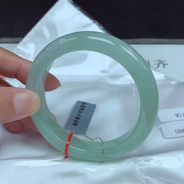 翡翠未镶嵌手镯58圈4942