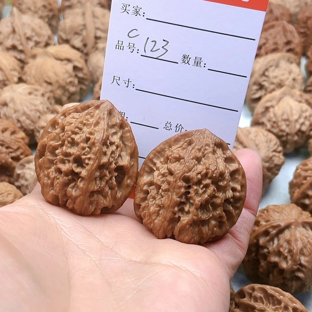 把件桃核123号野牛38尺