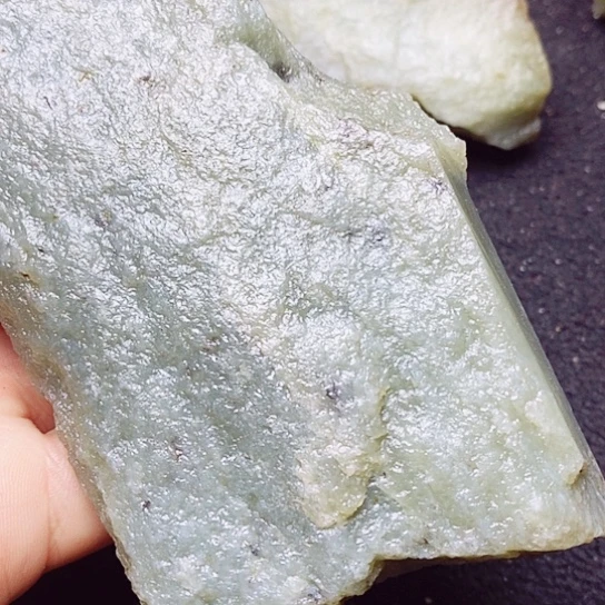 和田玉（糖玉）未镶嵌珠宝半成品