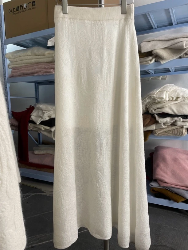 羊毛半身裙镂空花裙子时尚感半身裙慵懒风