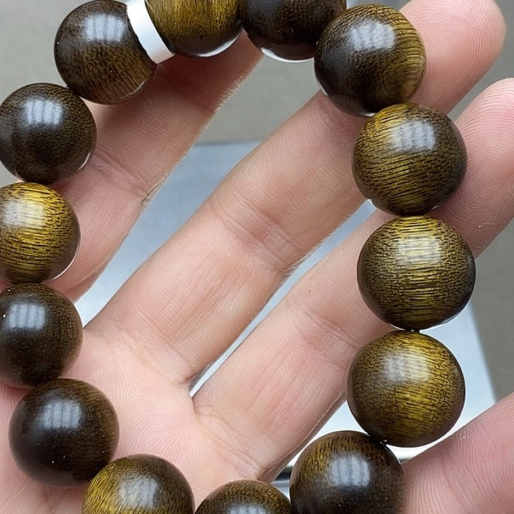 沉香沉香碎屑海南莺歌绿1.6沉水801号