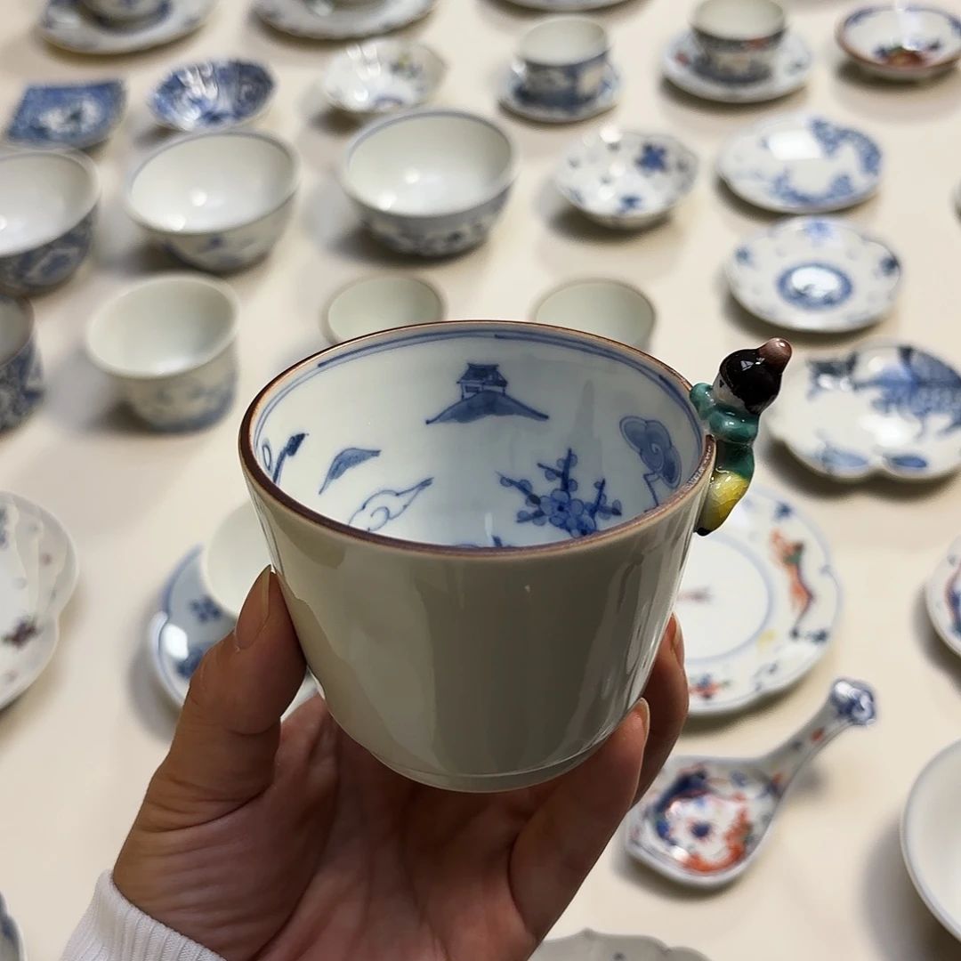 瓷             绫部史织