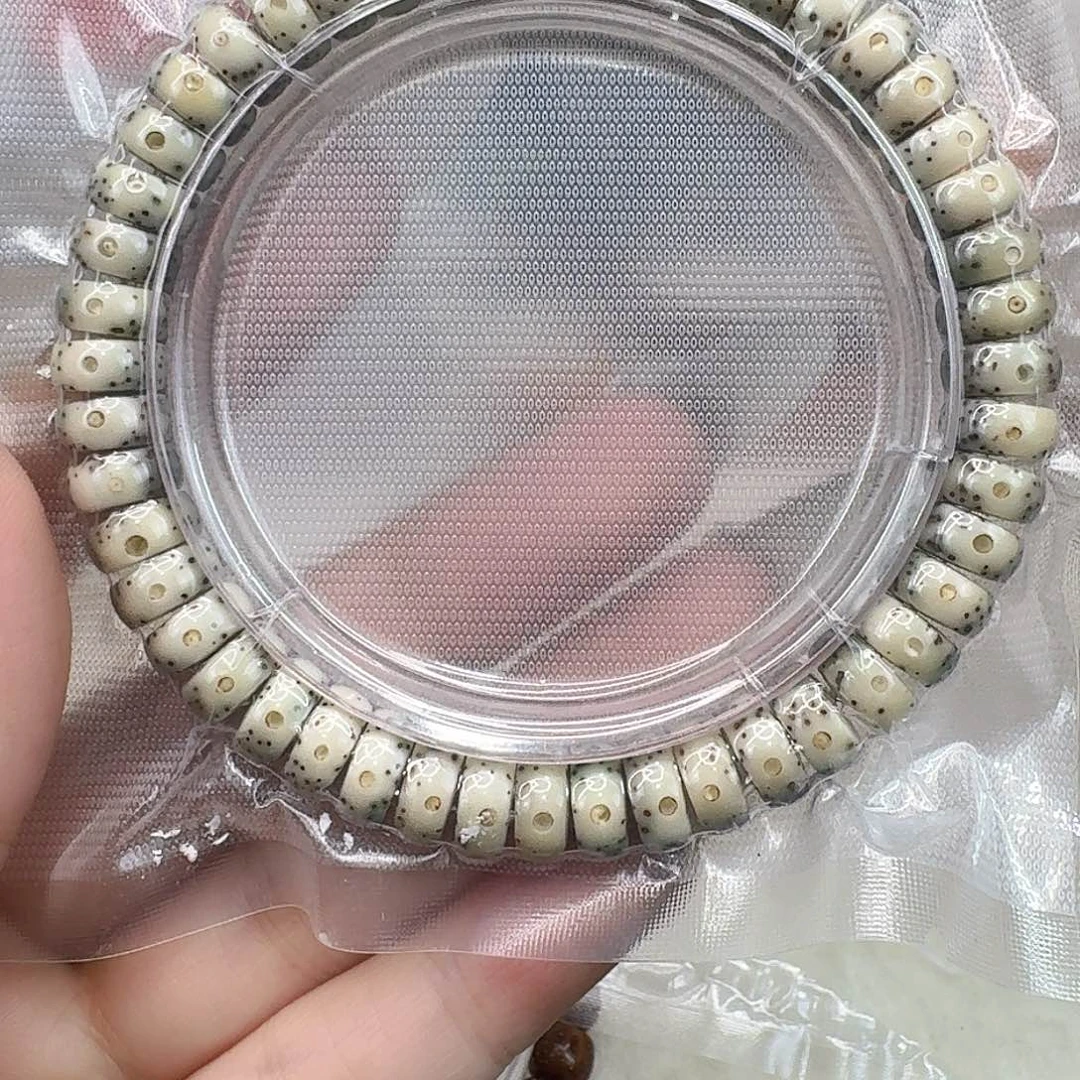 星月菩提手串26传说卡姿兰大眼睛药片94