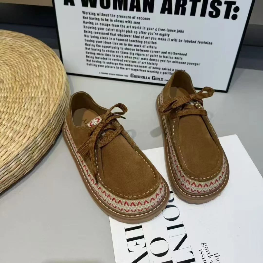 高颜值时尚复古2025新款勃肯女鞋磨砂皮民族风系带包头度假豆豆鞋