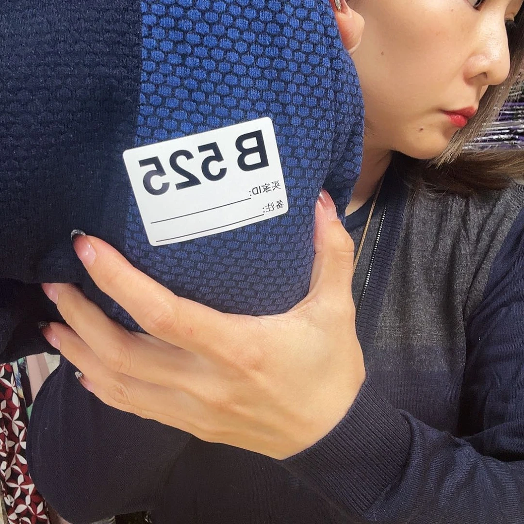 银***杏525 男士羊毛衫特价样衣