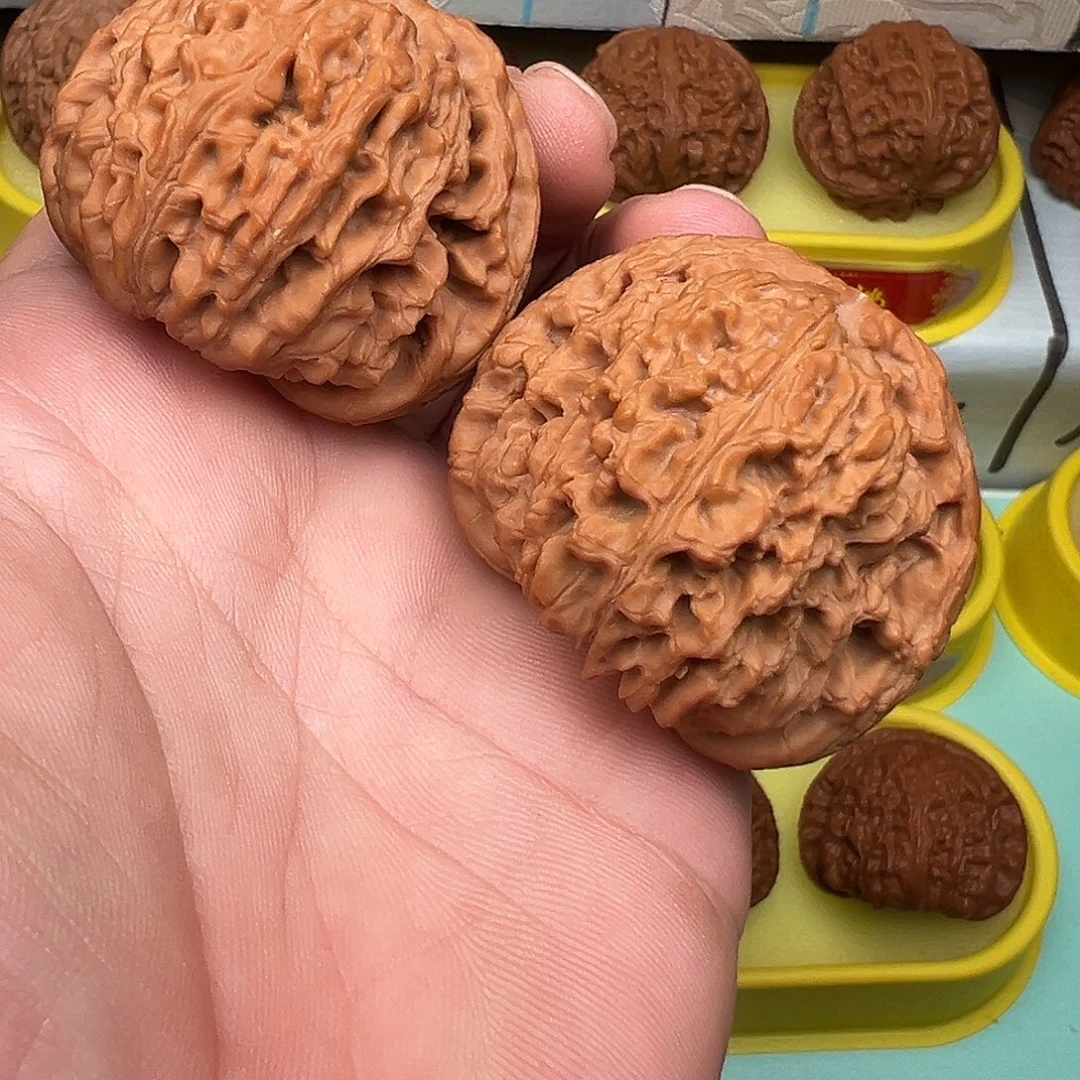 桃核吊坠全品南疆石46