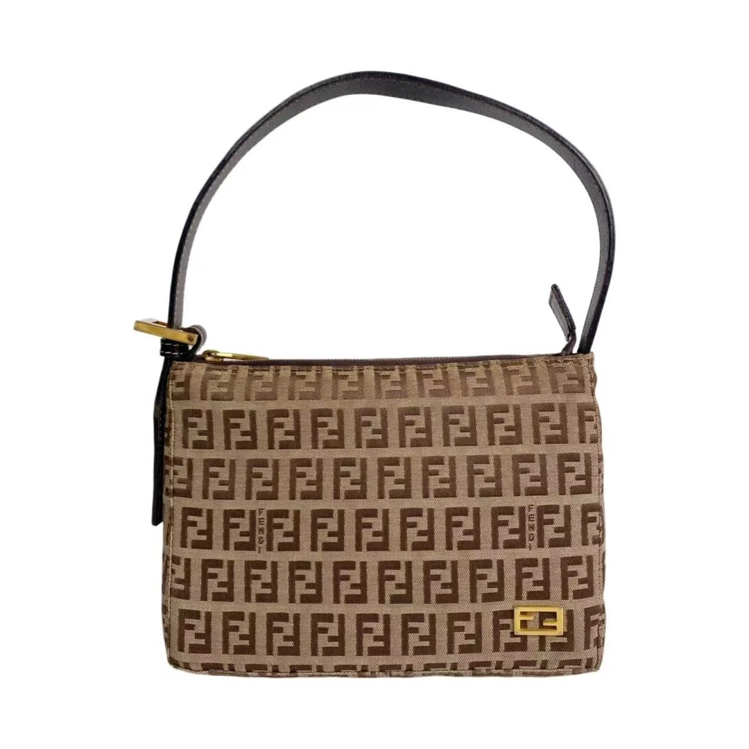95新 FENDI/芬迪 帆布拼皮金标腋下包