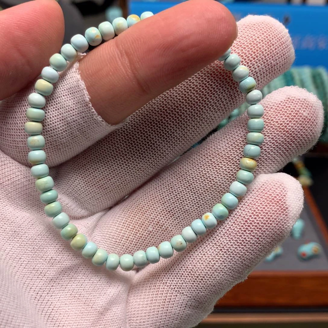 绿松石未镶嵌绿松石