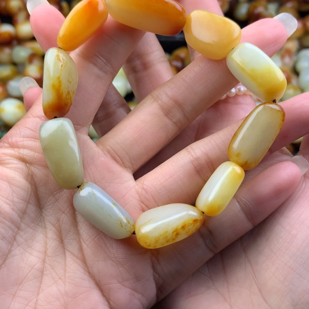 和田玉未镶嵌手链