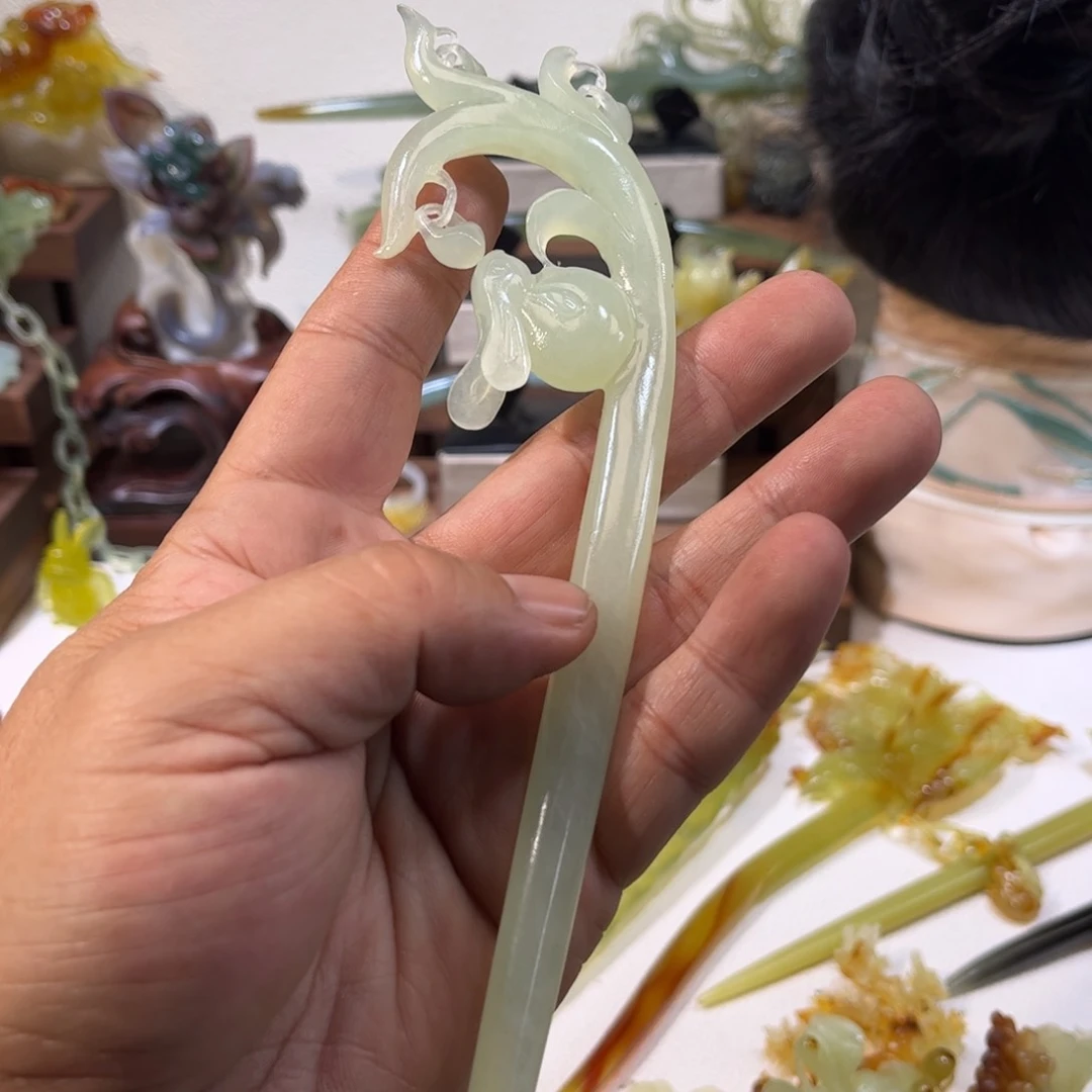 蛇纹石玉发簪合金小***悠