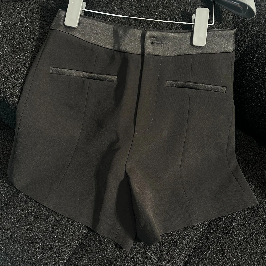 【商场同款】新款时尚感短裤Y101103089